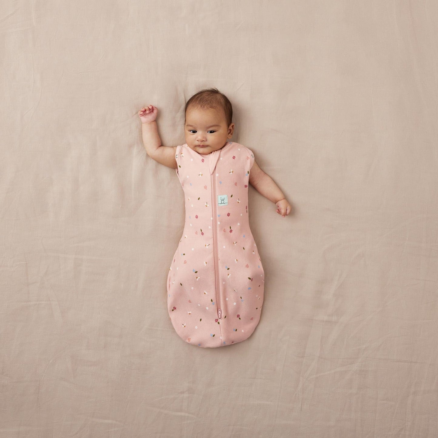 ErgoPouch - Organic Summer Cocoon Swaddle Sleeping Bag - Daisies - 0.2 TOG - Stylemykid.com